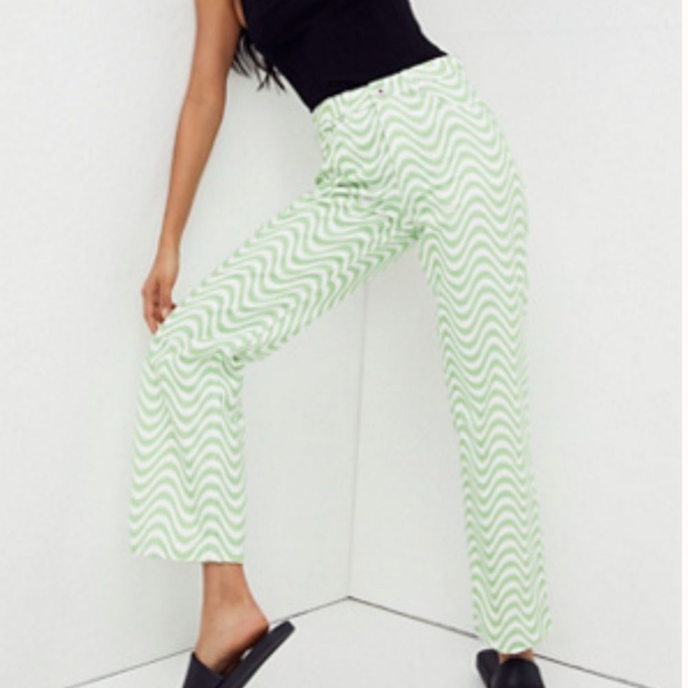 NWT! The Ragged Priest Dad Jeans Lime Green White Wave  Swirl Dad Jean Size 34